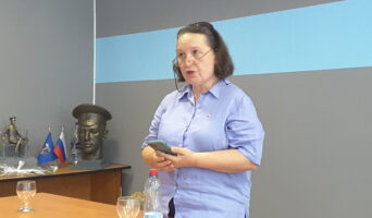 Встреча с севастопольской поэтессой Ольгой Старушко