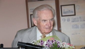 Талант, несущий людям добрый свет